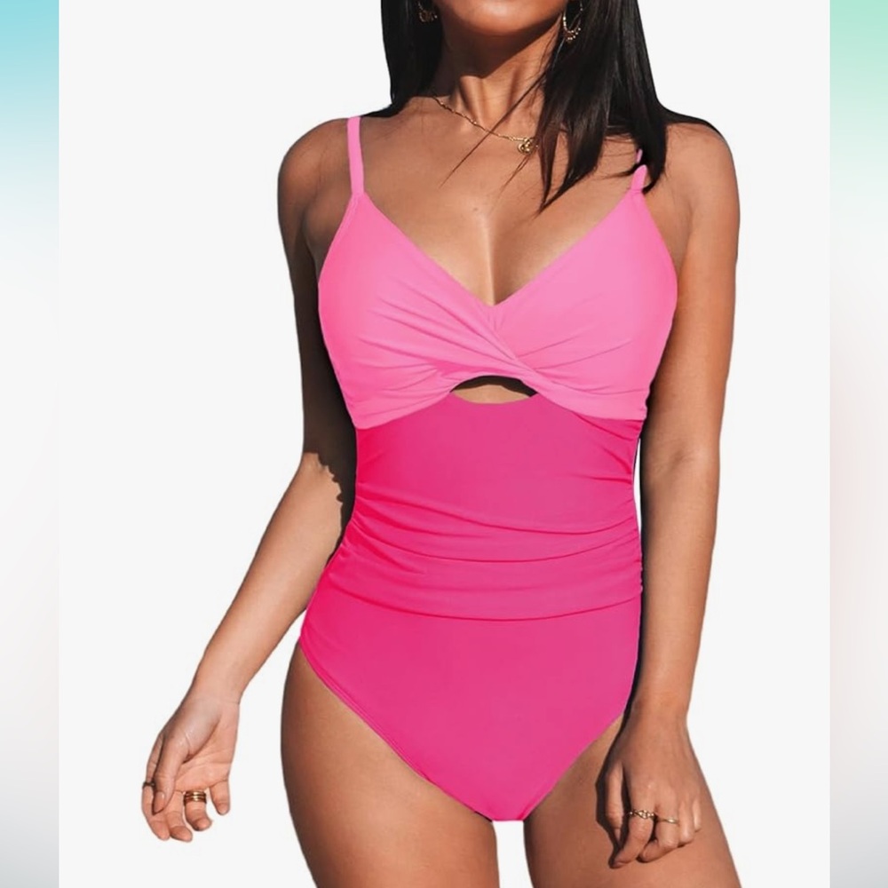 Brand New- Cupshe XL twist front one piece bathing suit.